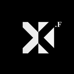 51杏子鱼子酱储小兰的背景与经历
